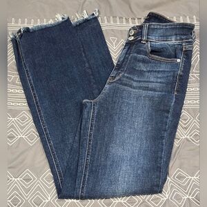SOLD!!!!!Judy Blue High Waisted Frayed Hem Bootcut Jeans Size 7/28
